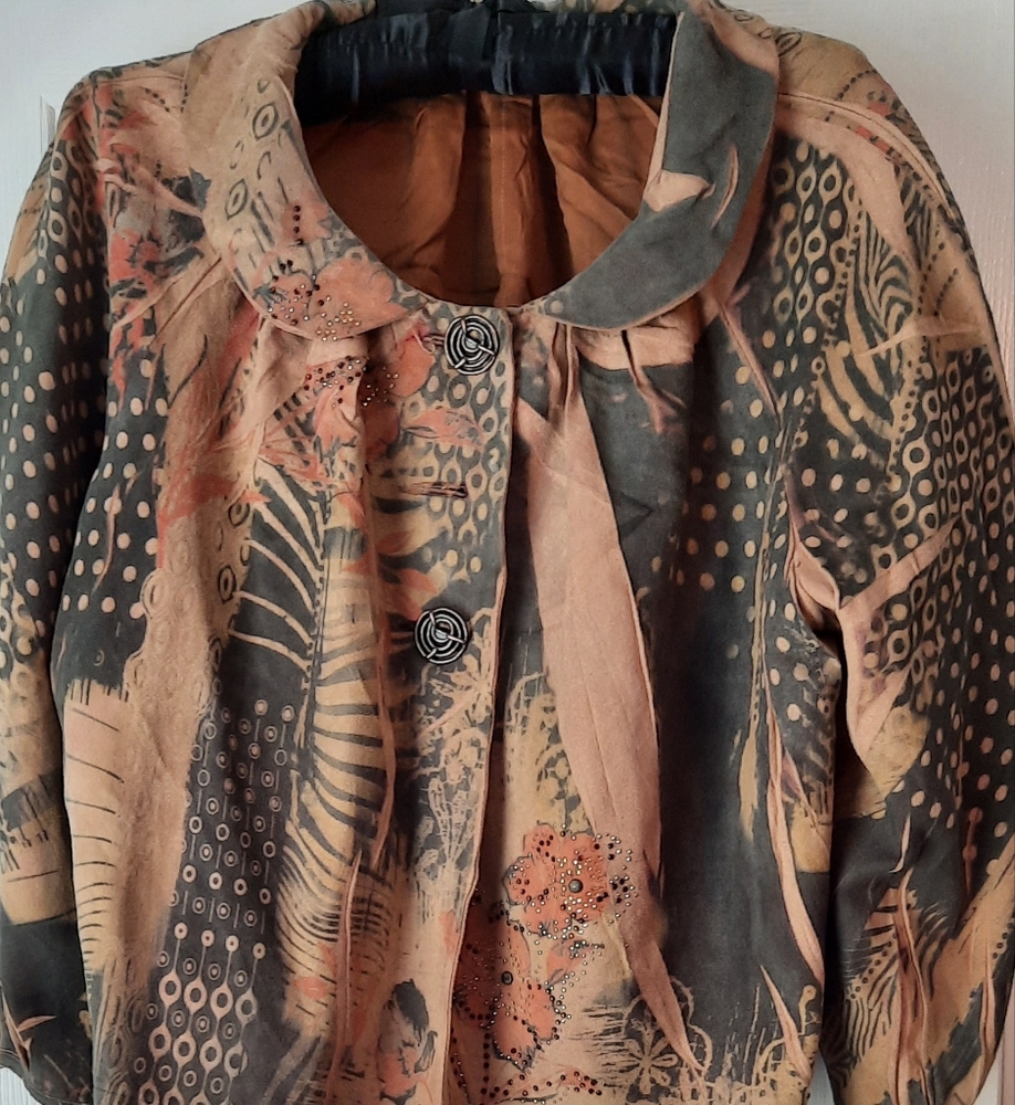 Multiple color jacket with sparkle trim